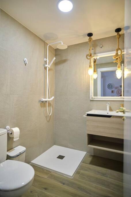 Vivienda Oasis Feria Apartment อัลบาเซเต ภายนอก รูปภาพ